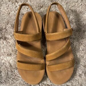 🍍 Madewell Womens The Puff Maggie Sandals Brown Size 7🍍